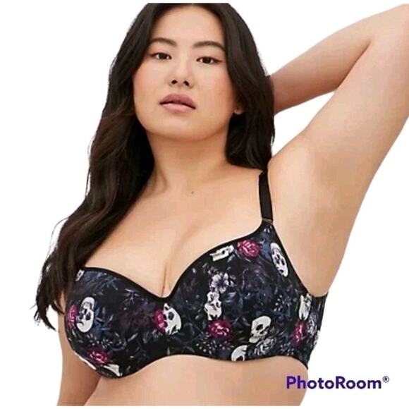 Torrid Curve Black Floral Skulls Gothic Padded Underwire T-Shirt Bra Size 44C - Picture 1 of 6